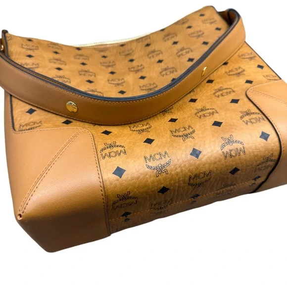 MCM Klara Visetos Medium Bag with Matching Wallet Cognac - Picture 3 of 9